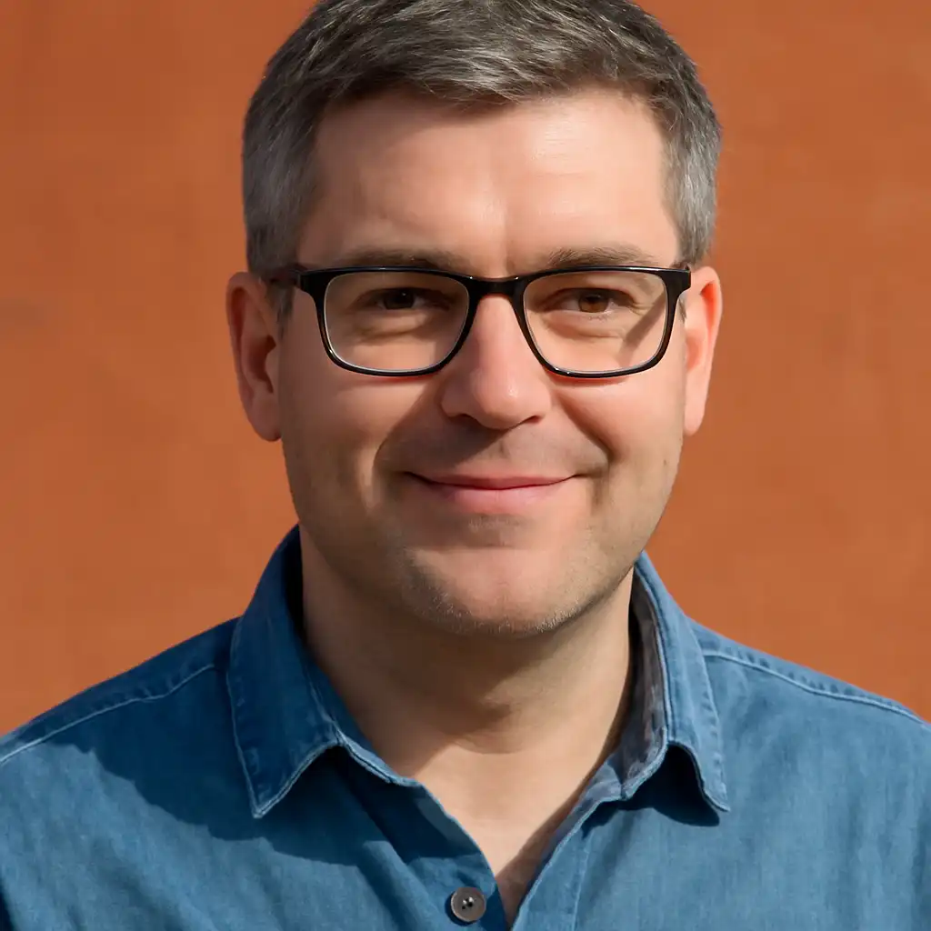 Christopher Hayes